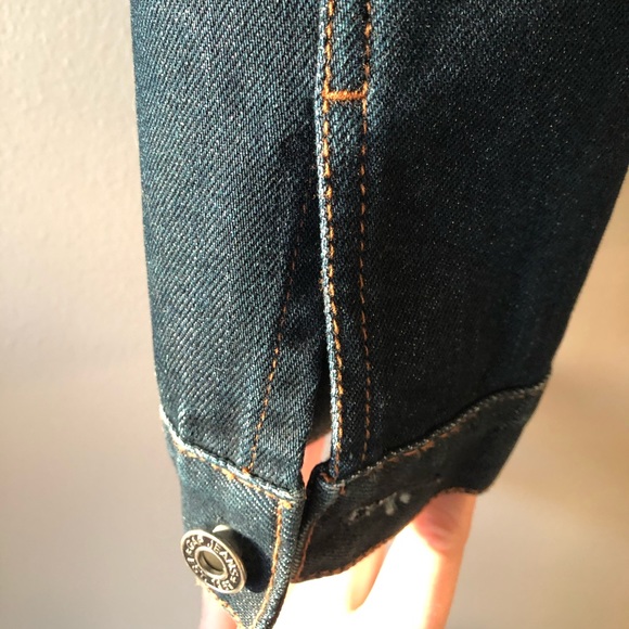 The Gap Denim Jacket - Picture 6 of 6